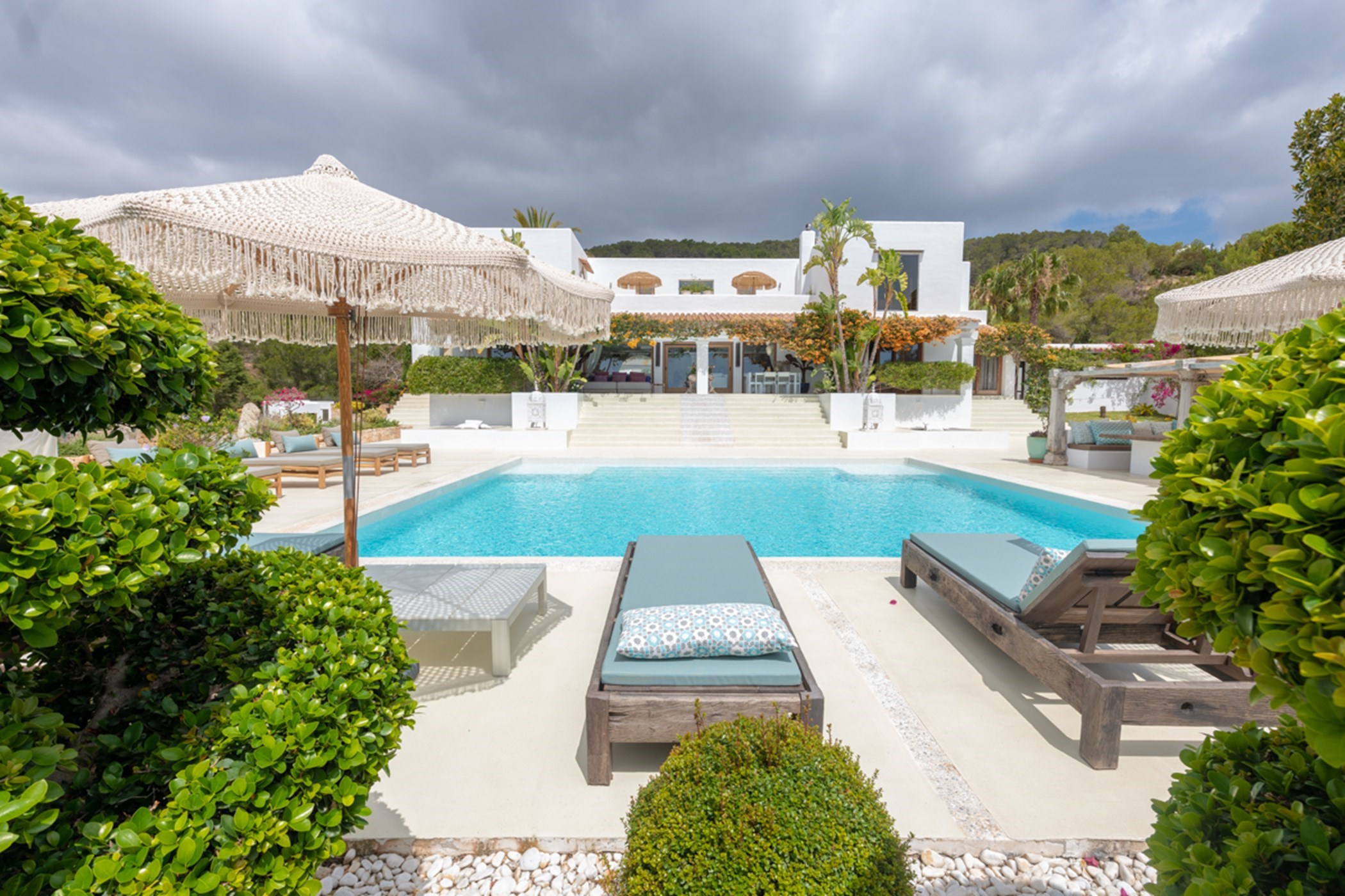 A luxury finca with spectacular sea views